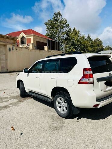 Toyota Land Cruiser Prado 2013, 280,000 km - 2.7 l - Bakı