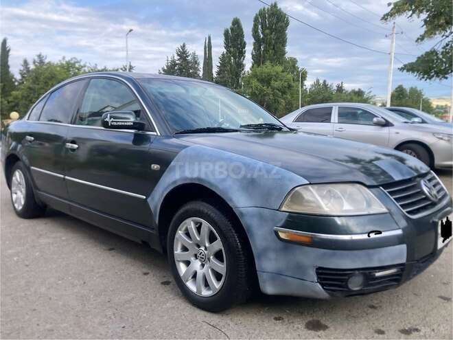 Volkswagen Passat 2001, 333,330 km - 1.8 l - Qazax
