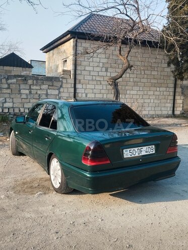 Mercedes C 220 1999, 700,000 km - 2.2 л - Balakən