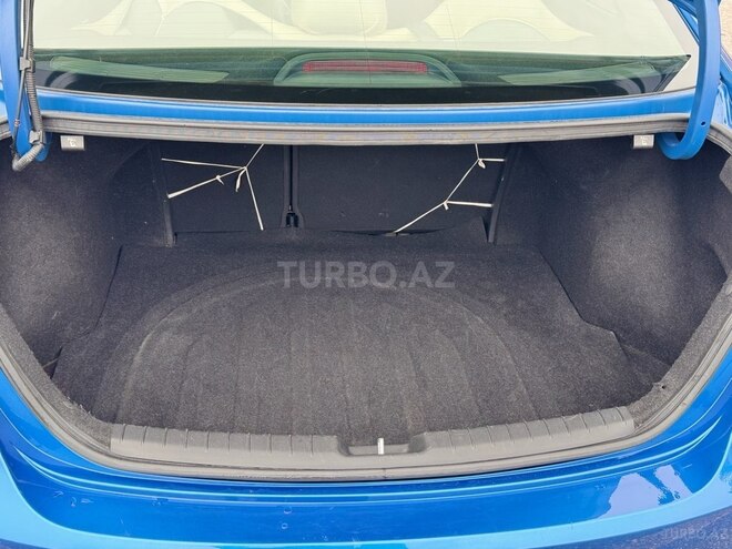 Hyundai Elantra 2017, 131,000 km - 2.0 l - Bakı