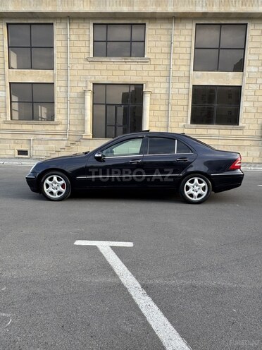 Mercedes C 240 2000, 321,199 km - 2.6 л - Sumqayıt