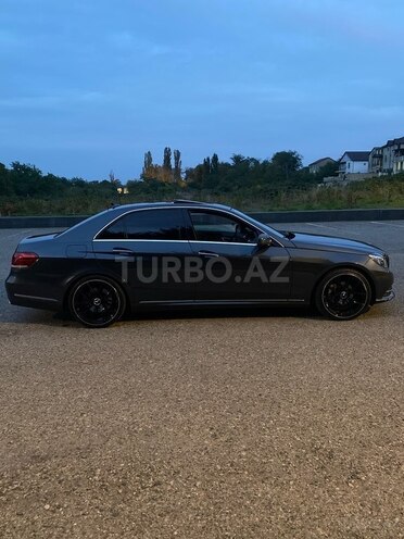 Mercedes E 220 2015, 194,000 km - 2.1 л - Quba