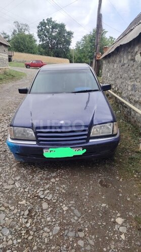 Mercedes C 180 1997, 4,023,360 km - 1.8 l - Şəki