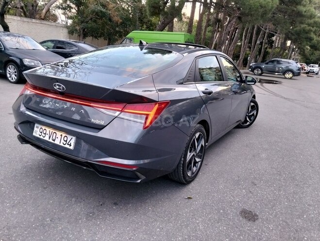 Hyundai Elantra 2023, 27,527 km - 1.6 l - Bakı