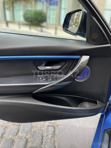 BMW 320 2017, 180,000 km - 2.0 l - Bakı