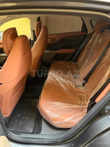 Changan Qiyuan A05 2025, 4,000 km - 1.5 l - Bakı