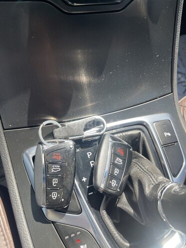 Hyundai Grandeur 2015, 243,000 km - 2.2 л - Bakı