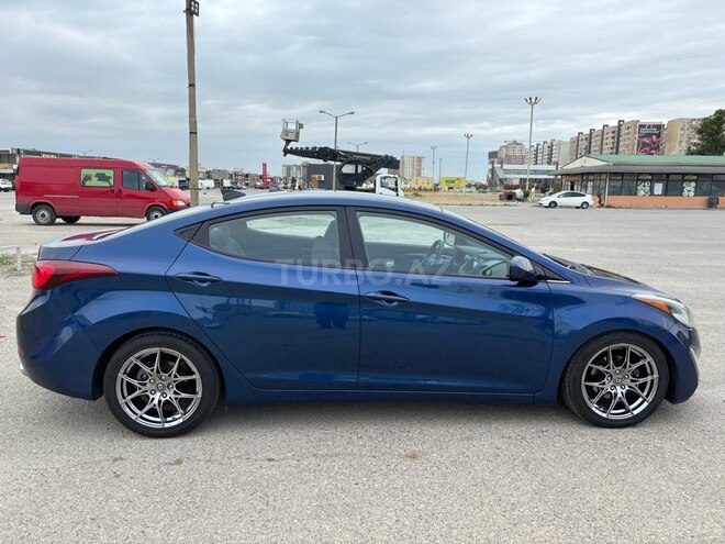 Hyundai Elantra 2015, 192,000 km - 1.8 l - Bakı