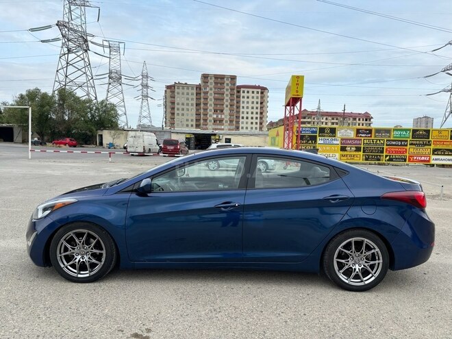 Hyundai Elantra 2015, 192,000 km - 1.8 l - Bakı