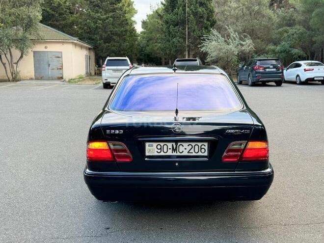 Mercedes E 280 1999, 327,944 km - 2.8 l - Sumqayıt