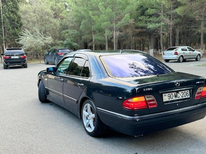 Mercedes E 280 1999, 327,944 km - 2.8 l - Sumqayıt