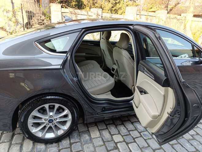Ford Fusion (North America) 2019, 168,000 km - 1.5 л - Qax
