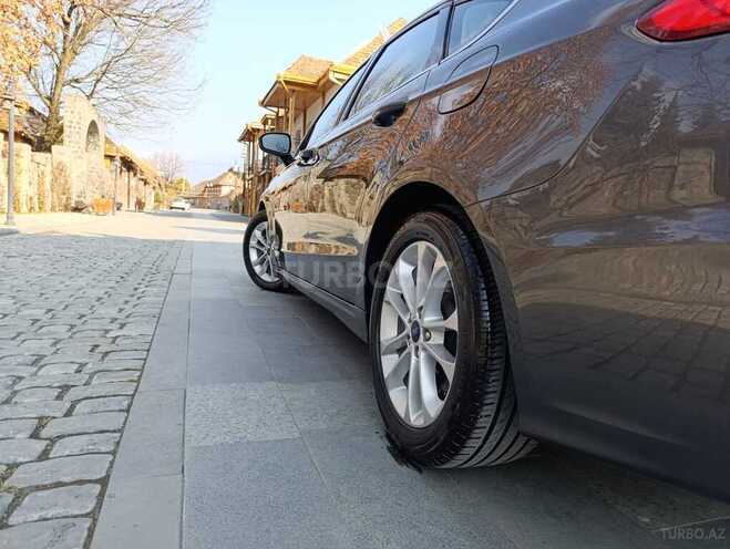Ford Fusion (North America) 2019, 168,000 km - 1.5 л - Qax