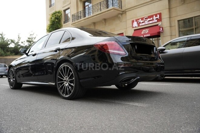 Mercedes E 250 2018, 84,000 km - 2.0 l - Bakı