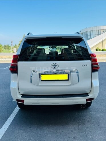 Toyota Land Cruiser Prado 2011, 150,000 km - 2.7 l - Bakı