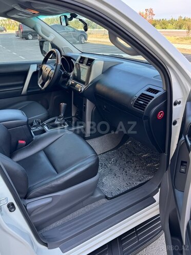 Toyota Land Cruiser Prado 2011, 150,000 km - 2.7 l - Bakı
