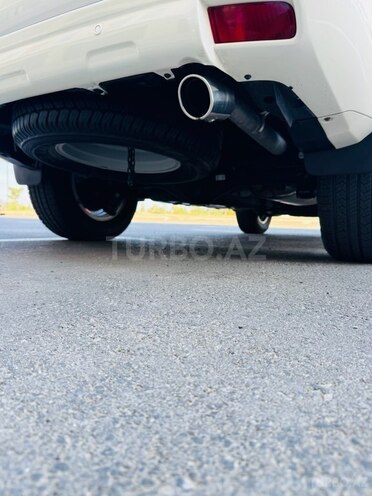 Toyota Land Cruiser Prado 2011, 150,000 km - 2.7 l - Bakı