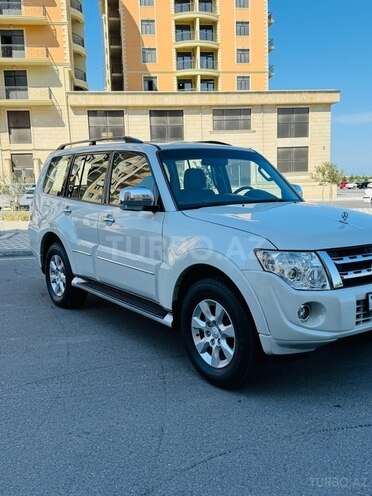Mitsubishi Pajero 2014, 201,300 km - 3.0 l - Bakı