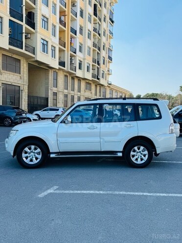 Mitsubishi Pajero 2014, 201,300 km - 3.0 l - Bakı