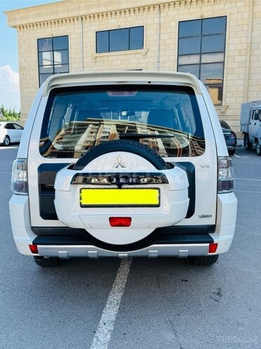 Mitsubishi Pajero 2014, 201,300 km - 3.0 l - Bakı