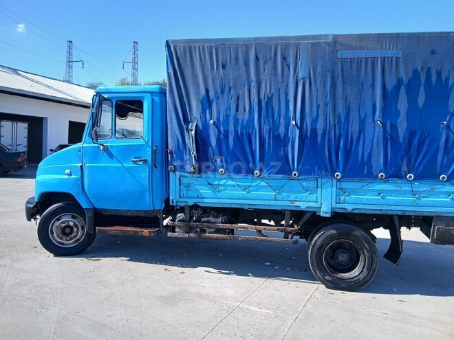 ZIL 5301 1998, 280,000 km - 4.7 l - İmişli
