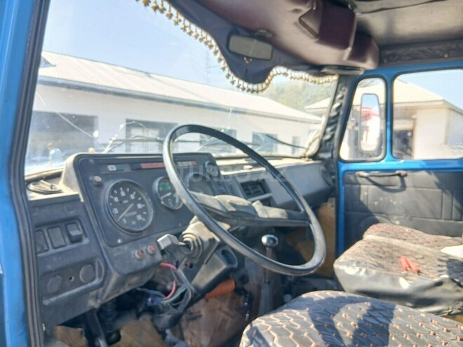 ZIL 5301 1998, 280,000 km - 4.7 l - İmişli