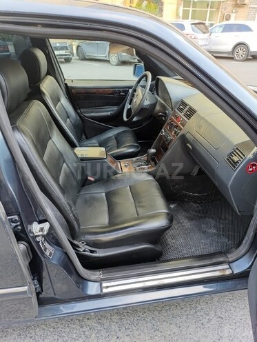 Mercedes C 240 1999, 265,000 km - 2.4 л - Bakı