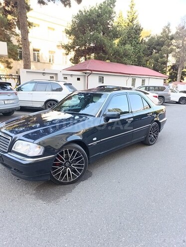 Mercedes C 240 1999, 265,000 km - 2.4 л - Bakı