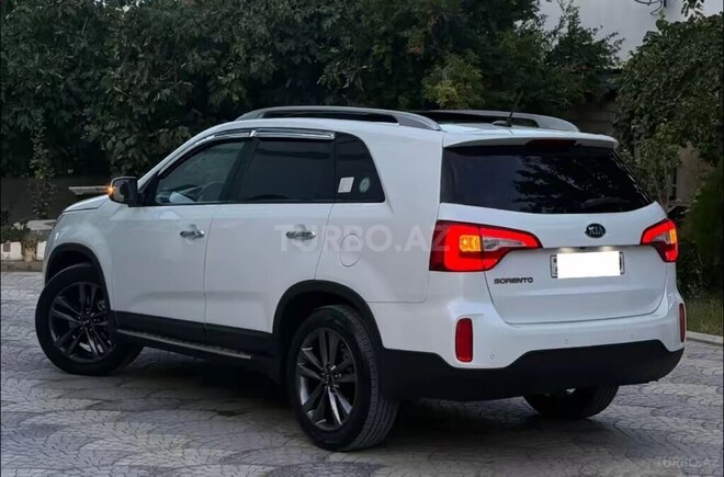 Kia Sorento 2014, 190,000 km - 2.2 l - Bakı