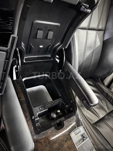 Land Rover Range Rover 2013, 180,000 km - 5.0 l - Bakı