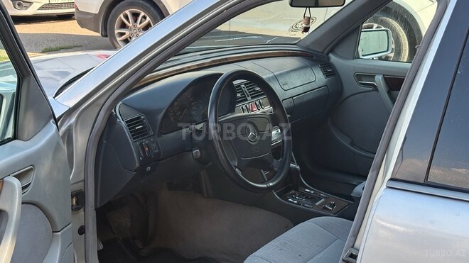 Mercedes C 200 1999, 266,000 km - 2.0 l - Bakı