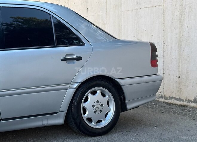 Mercedes C 200 1999, 266,000 km - 2.0 l - Bakı