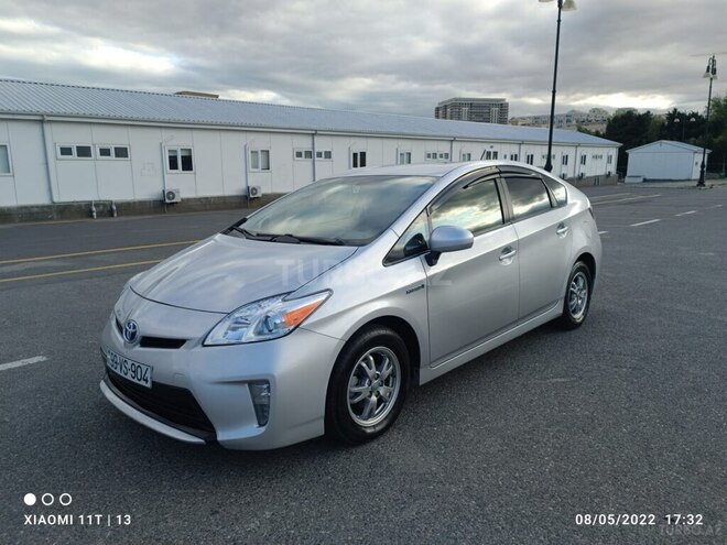 Toyota Prius 2014, 300,000 km - 1.8 l - Bakı