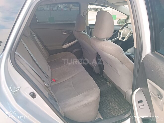 Toyota Prius 2014, 300,000 km - 1.8 l - Bakı