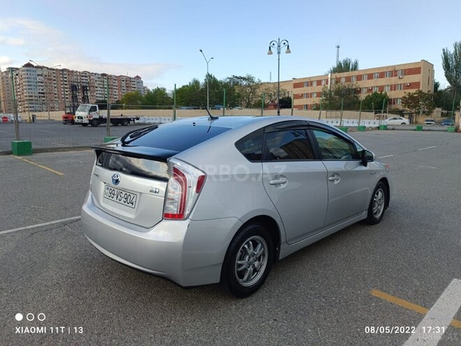 Toyota Prius 2014, 300,000 km - 1.8 l - Bakı