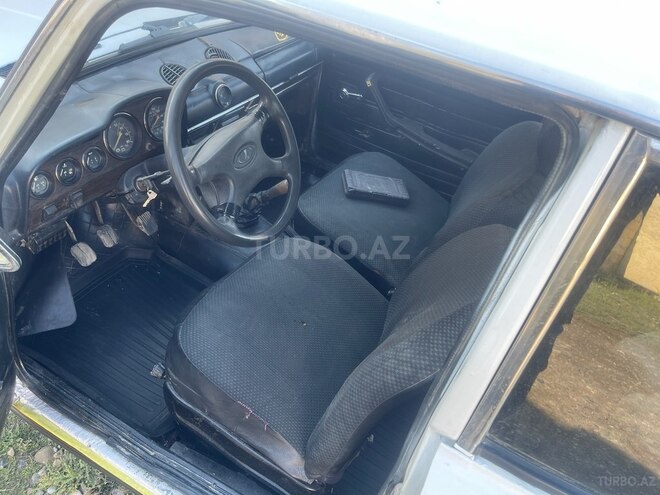 LADA (VAZ) 2106 1985, 350,000 km - 1.3 л - Salyan