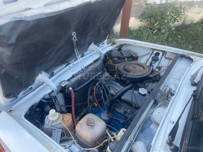 LADA (VAZ) 2106 1985, 350,000 km - 1.3 л - Salyan