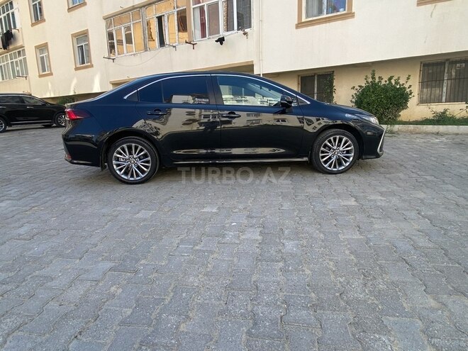 Toyota Corolla 2019, 127,300 km - 1.6 l - Bakı