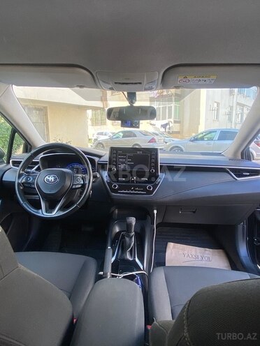 Toyota Corolla 2019, 127,300 km - 1.6 l - Bakı