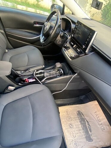 Toyota Corolla 2019, 127,300 km - 1.6 l - Bakı