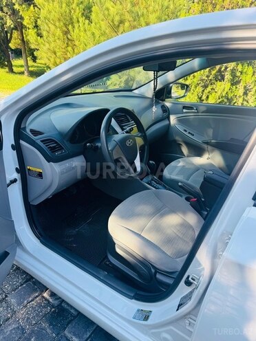 Hyundai Accent 2018, 140,000 km - 1.6 l - Bakı