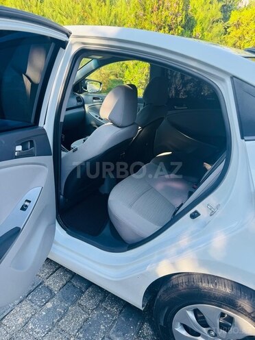 Hyundai Accent 2018, 140,000 km - 1.6 l - Bakı