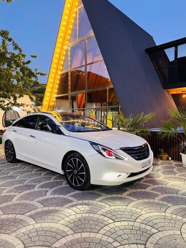Hyundai Sonata 2010, 296,000 km - 2.4 l - Bakı
