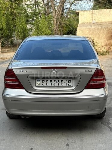 Mercedes C 220 2003, 320,000 km - 2.1 л - Bakı