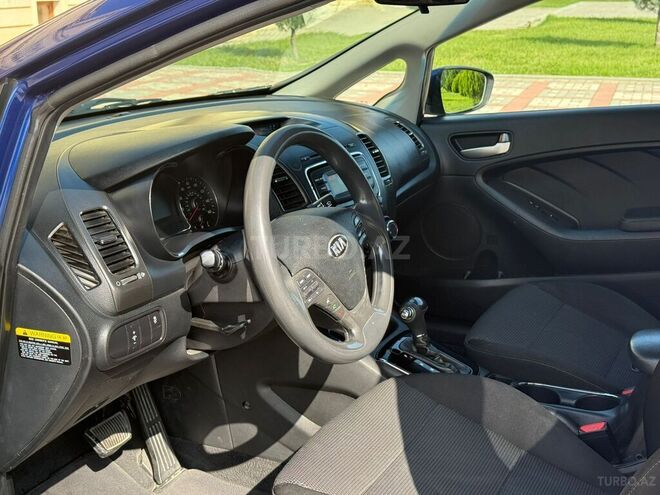 Kia Forte 2017, 180,247 km - 2.0 l - Quba