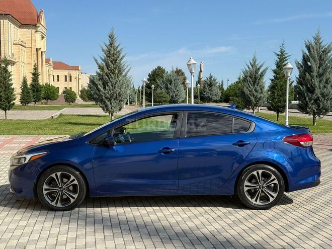 Kia Forte 2017, 180,247 km - 2.0 l - Quba