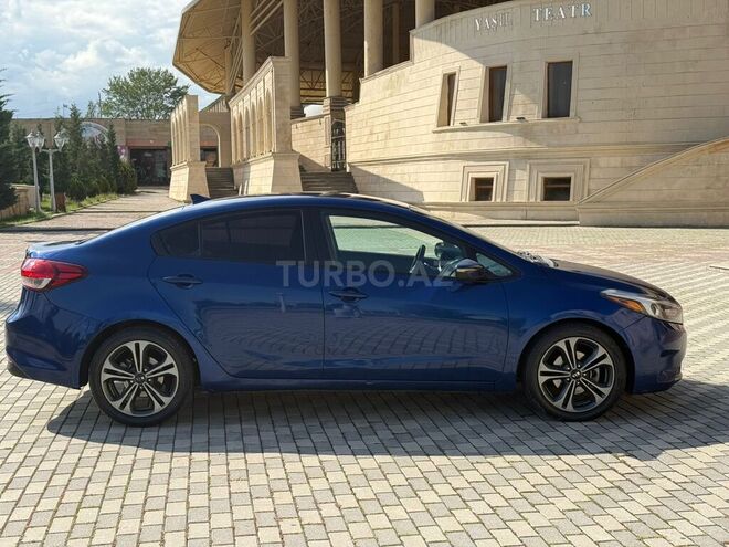 Kia Forte 2017, 180,247 km - 2.0 l - Quba