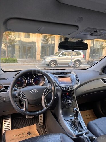 Hyundai Elantra 2014, 131,000 km - 1.8 л - Bakı