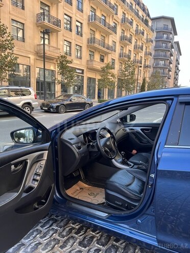 Hyundai Elantra 2014, 131,000 km - 1.8 л - Bakı