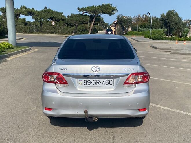 Toyota Corolla 2010, 250,000 km - 1.4 l - Bakı